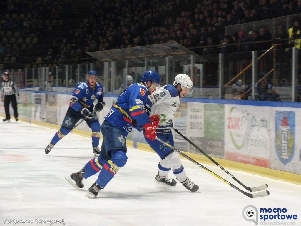 Re-Plast Unia spokojnie wygrała w Janowie