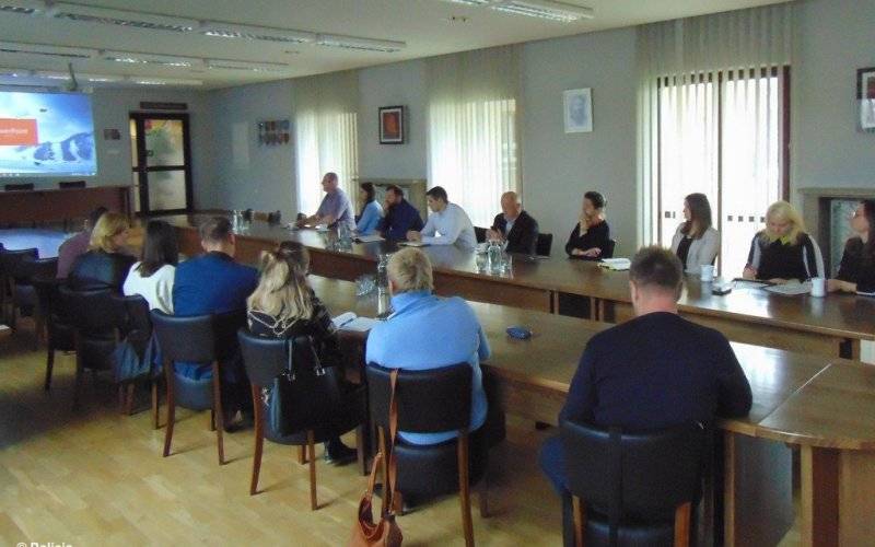 Rozmawiali o bezpieczeństwie pieszych – FOTO