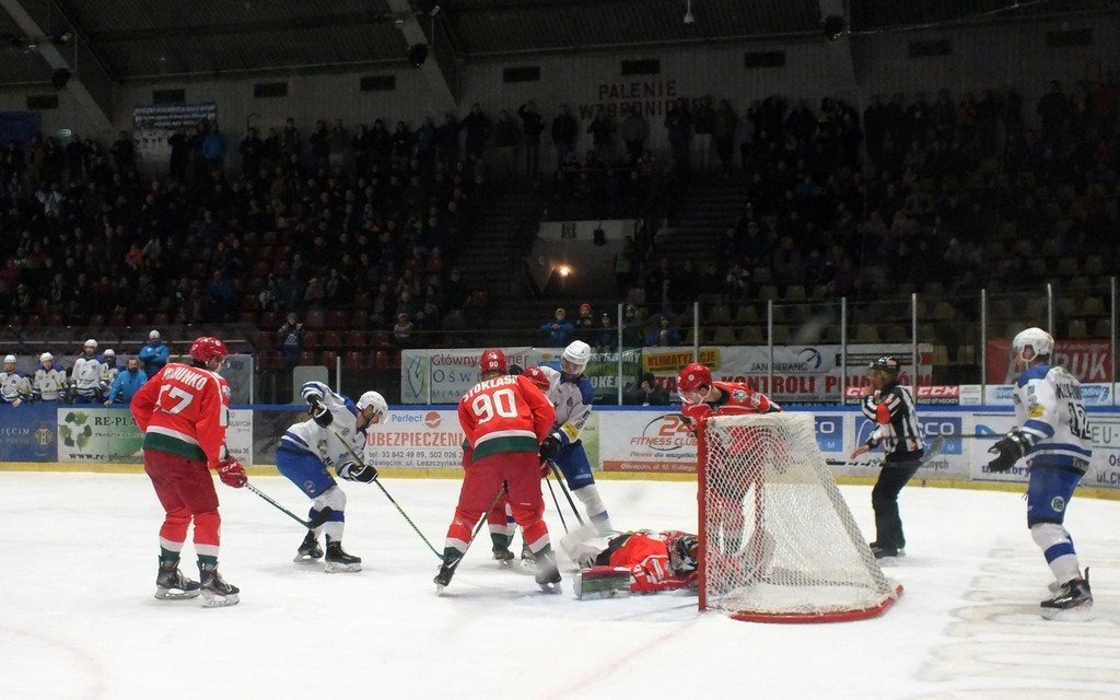 Re-Plast Unia Oświęcim uległa Zagłębiu – FILM, FOTO