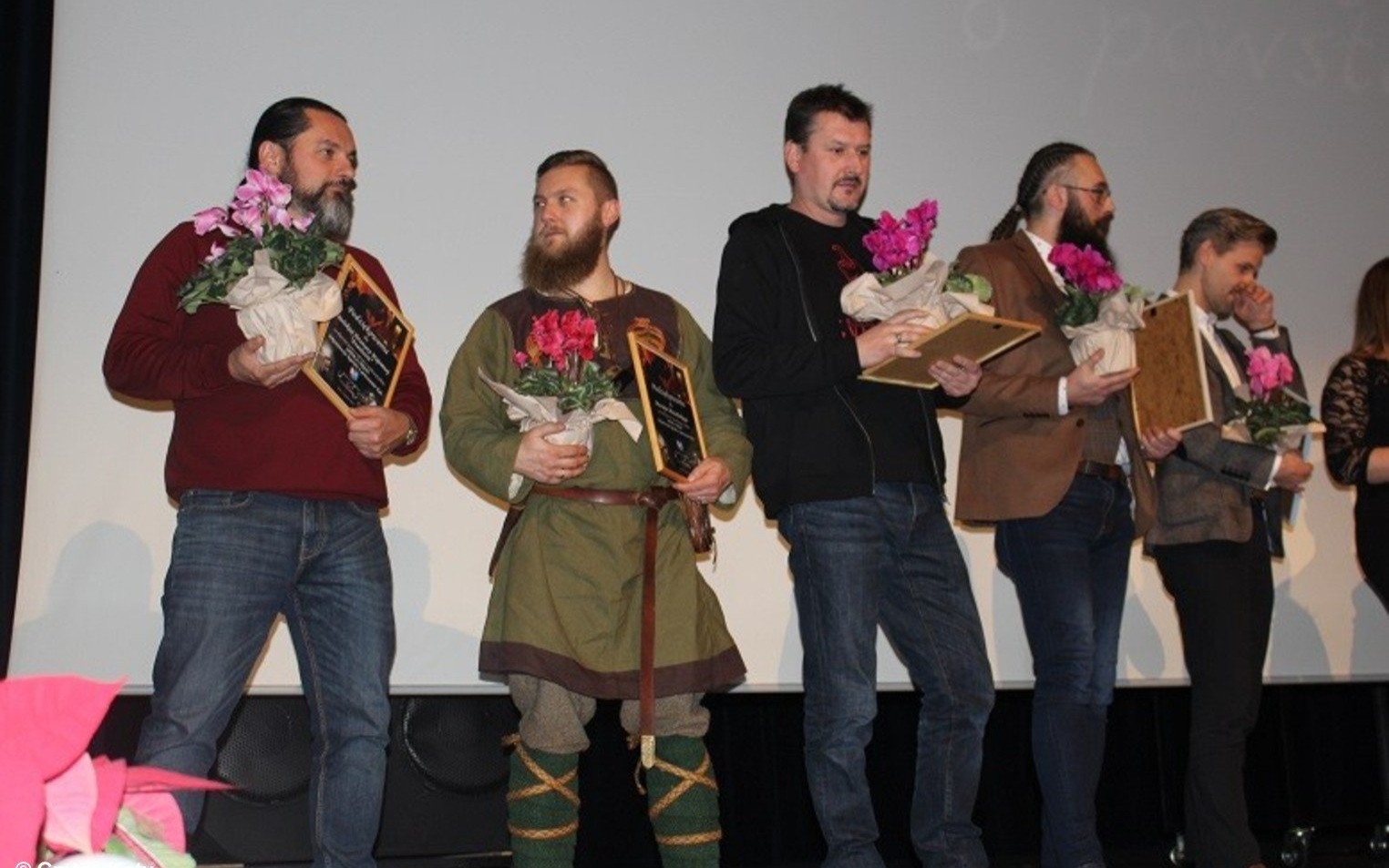 Spór o tron: Ekranizacja legendy o powstaniu Kęt – FOTO