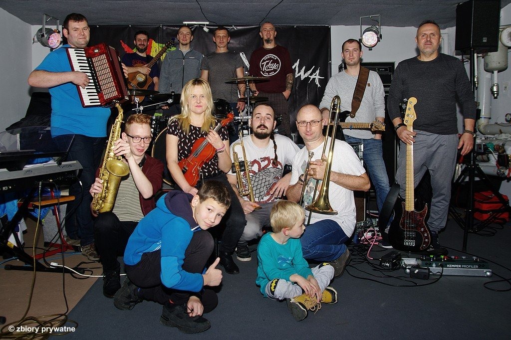 Krzywa Alternatywa i Przyjaciele dla Frania – FILM