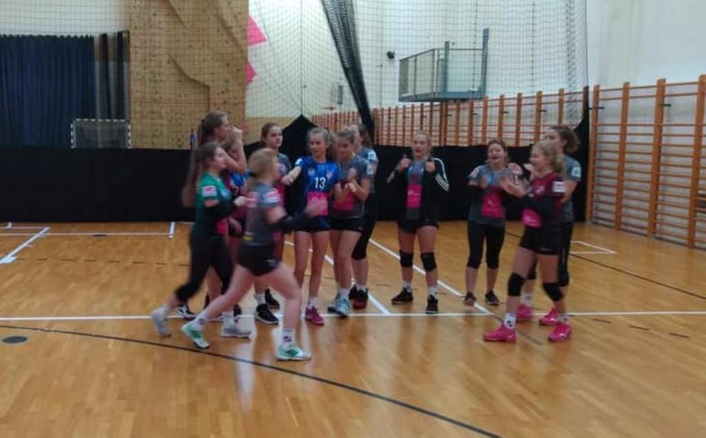 Jak radziły sobie kadetki klubów z powiatu oświęcimskiego przed świętami