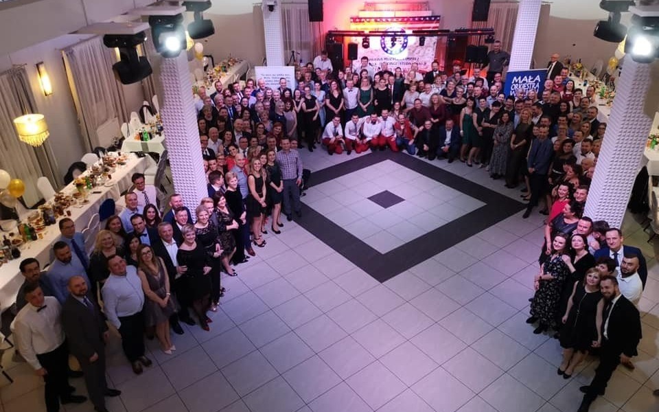 Bawili się i podarowali ponad 41 tysięcy złotych dla Jagódki i Gabrielka – FILMY