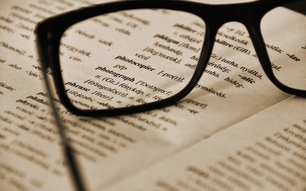 Cztery sposoby na naukę angielskiego w domu za darmo lub po “taniości”