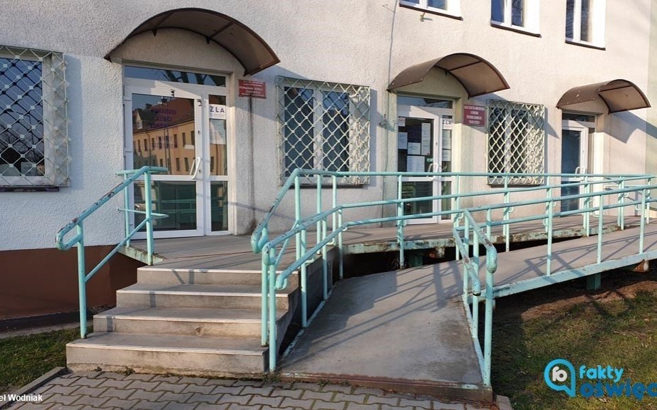 Ograniczenia w przychodniach. Porady przez telefon