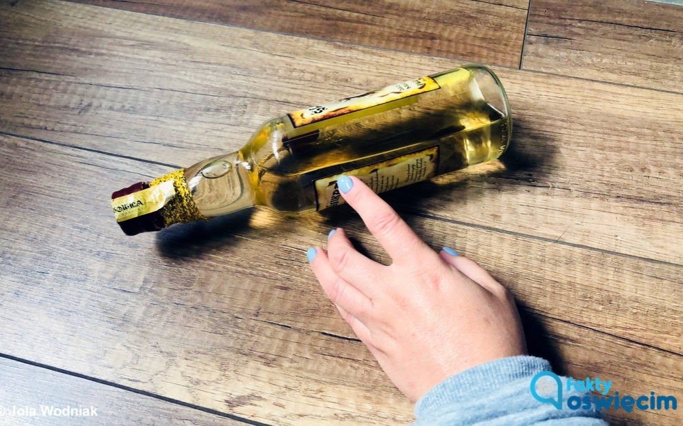 Pijana matka “opiekowała się” córką