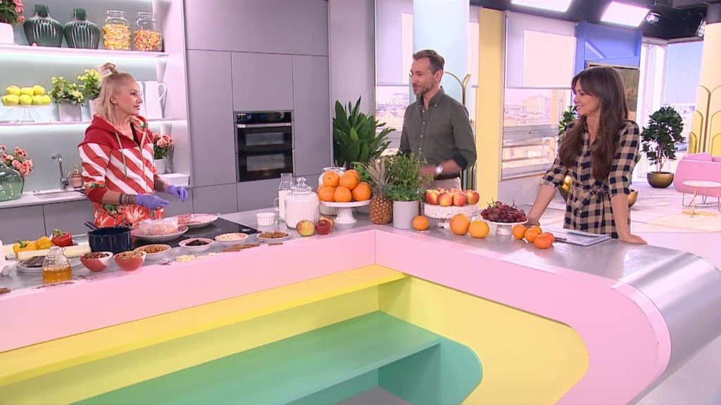 Słodkości z piekarnika i lodówki – FILM