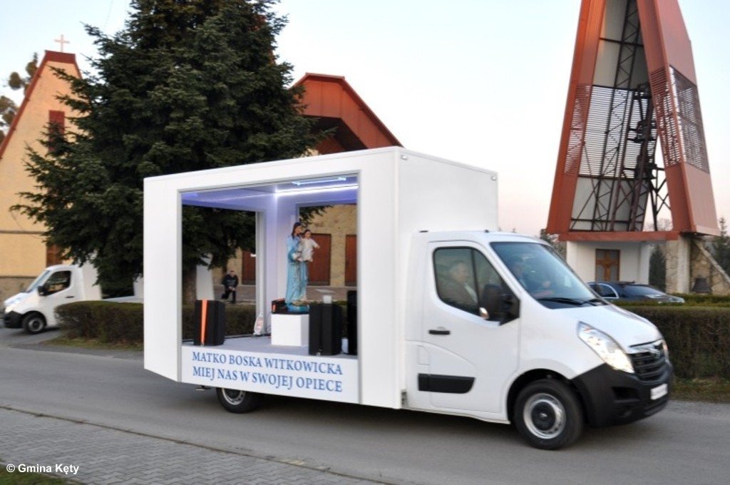 Niezwykła akcja proboszcza – FOTO