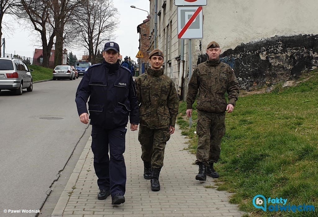 Mundurowi patrolują, kontrolują i reagują – FILM