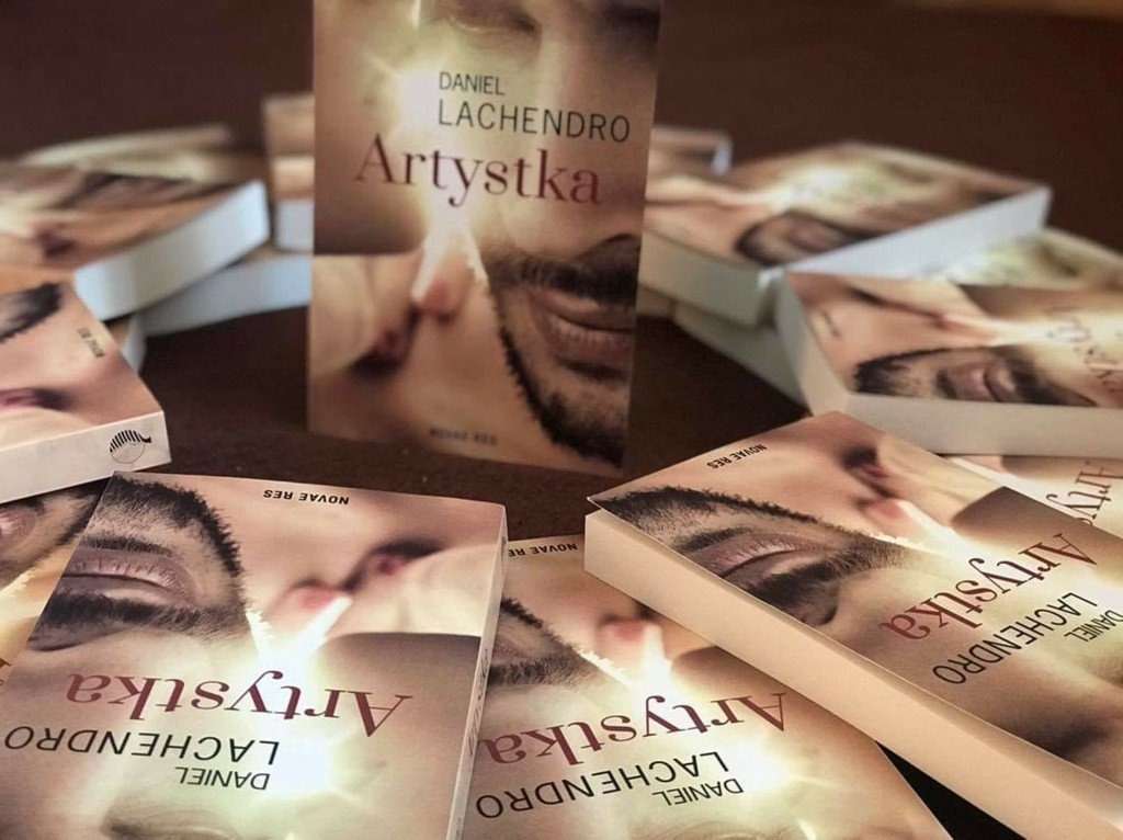 „Artystka” – debiut Daniela Lachendro