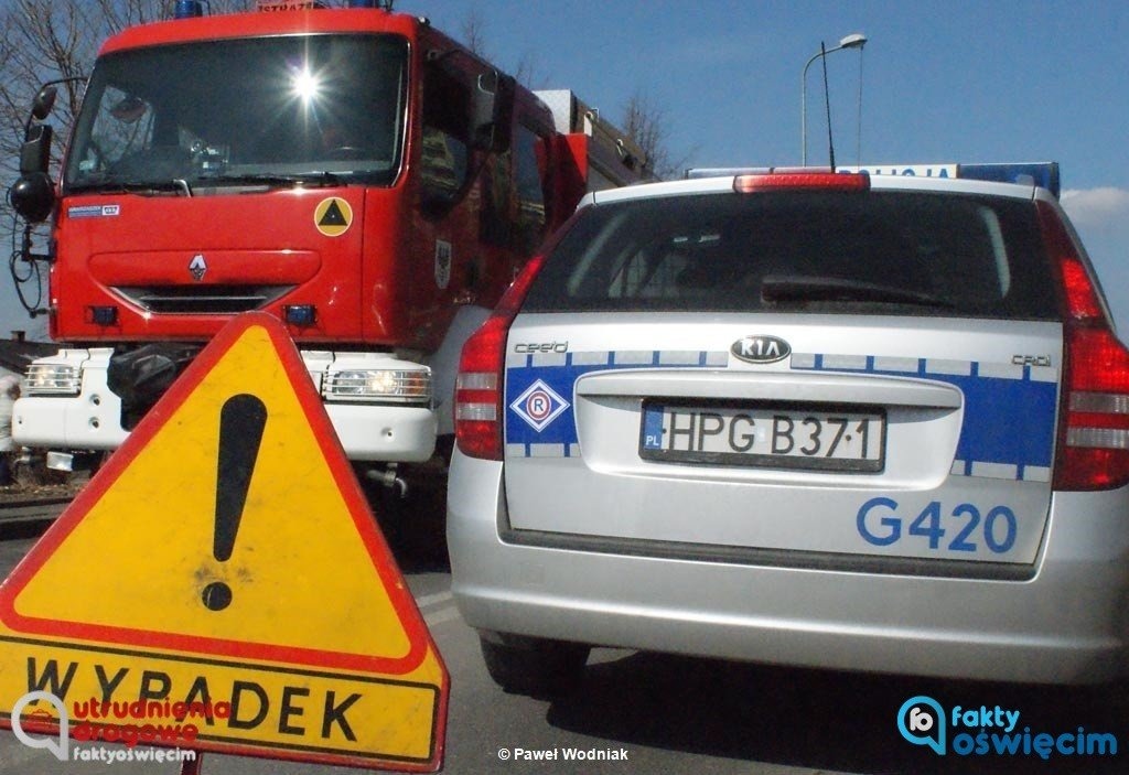 Tragedia na krajówce. Nie żyją dwie osoby – FOTO. AKTUALIZACJA