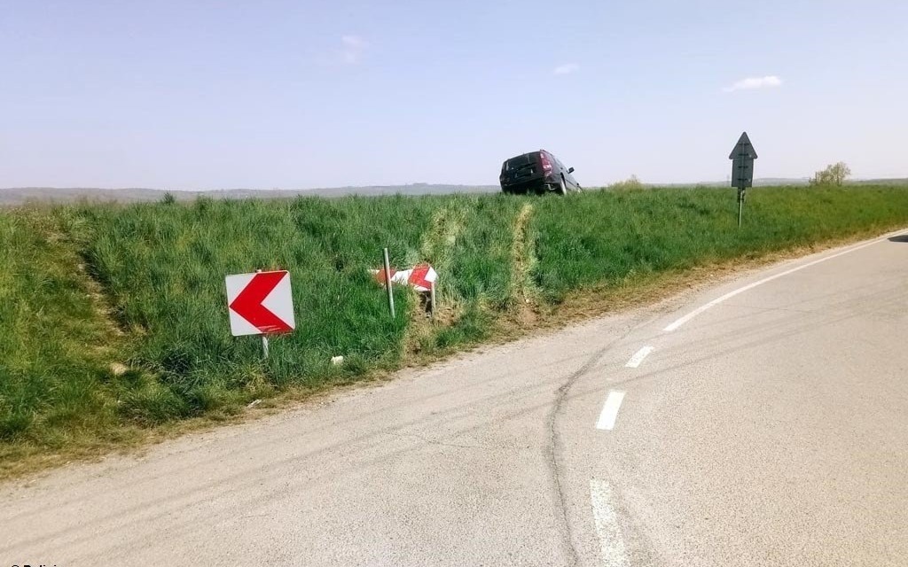 Wjechał po pijanemu na skarpę i zbluzgał policjantów