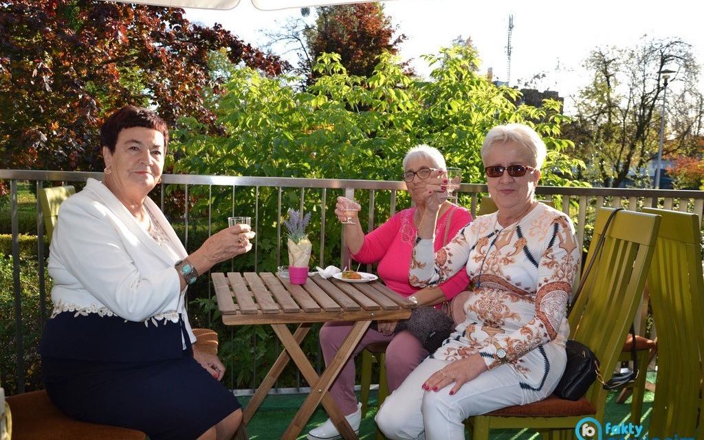 18 maja zjemy posiłek w ogródkach restauracyjnych?