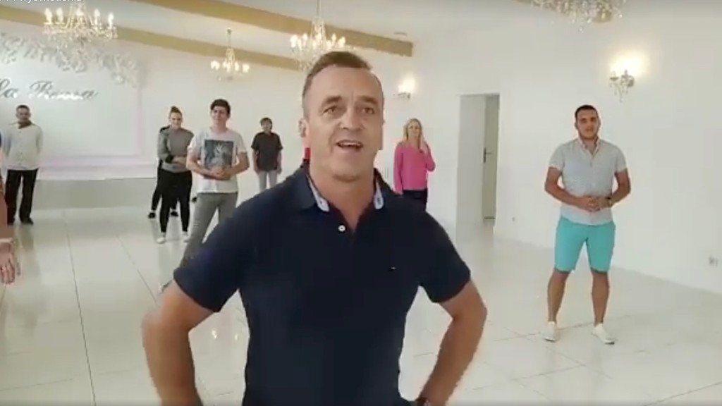 Pompowali dla Nikolki i Frania – FILMY