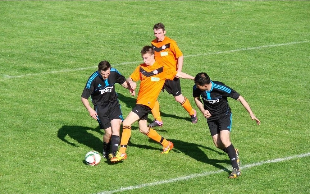 Zacięty mecz w Witkowicach