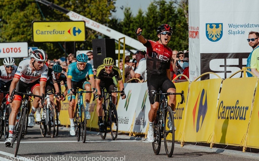 Richard Carapaz zdobywa Bielsko-Białą i żółtą koszulkę lidera