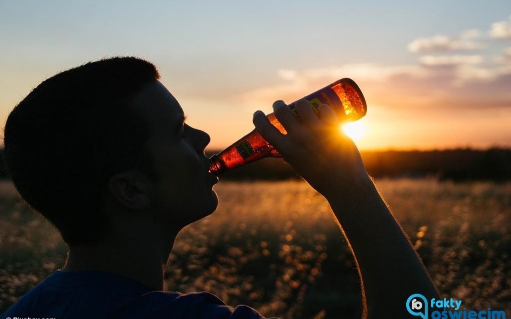 15-latkowie pili piwo i wódkę