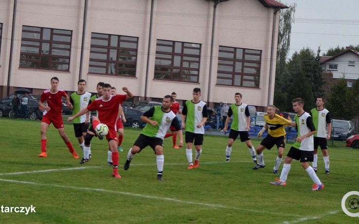 Orzeł nie zwalnia tempa