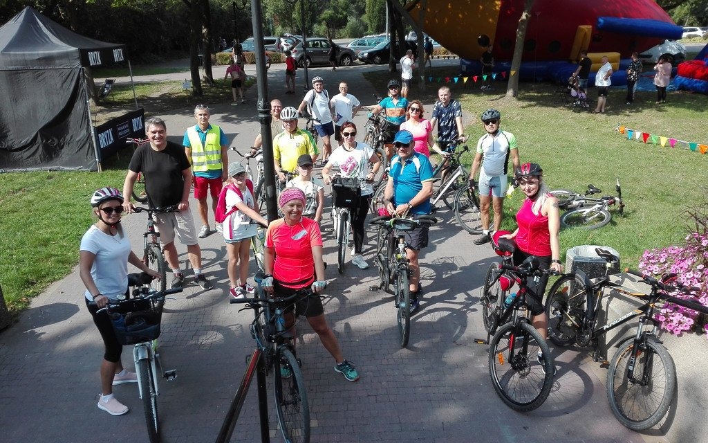 Wyprawą rowerową uczcili pamięć Darka Fuglewicza – FOTO