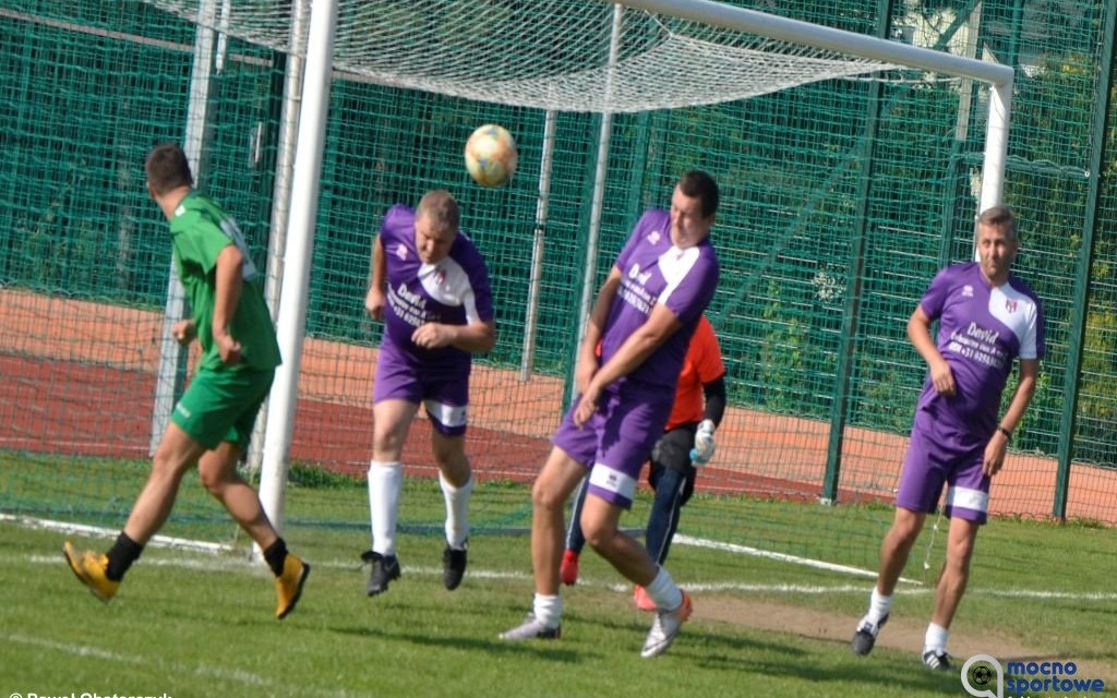 Drużyny old boyów sześciu klubów upamiętniły pamięć o Grzegorzu Grzywie- FOTO