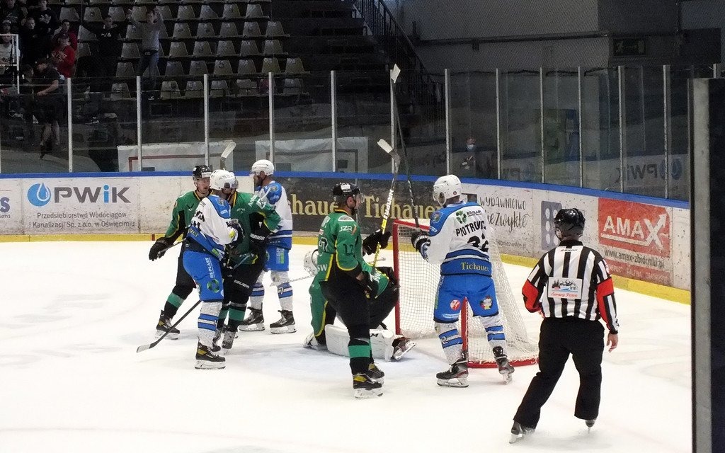 Re-Plast Unia przegrała w Katowicach