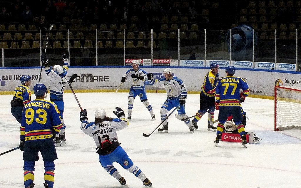 Okazałe zwycięstwo Re-Plastu Unii nad morzem