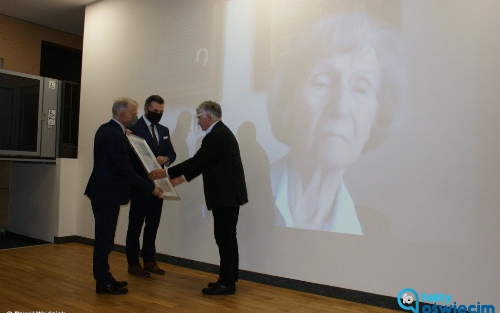 Zofia Posmysz patronką SOSW w Oświęcimiu – FILM, FOTO