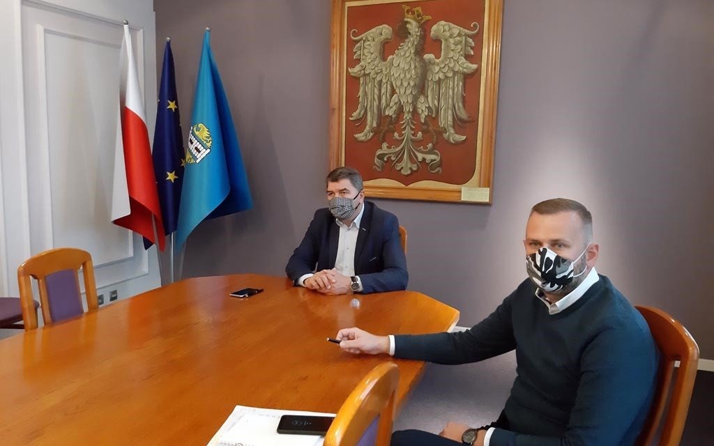 Co czeka mieszkańców w czerwonej strefie?