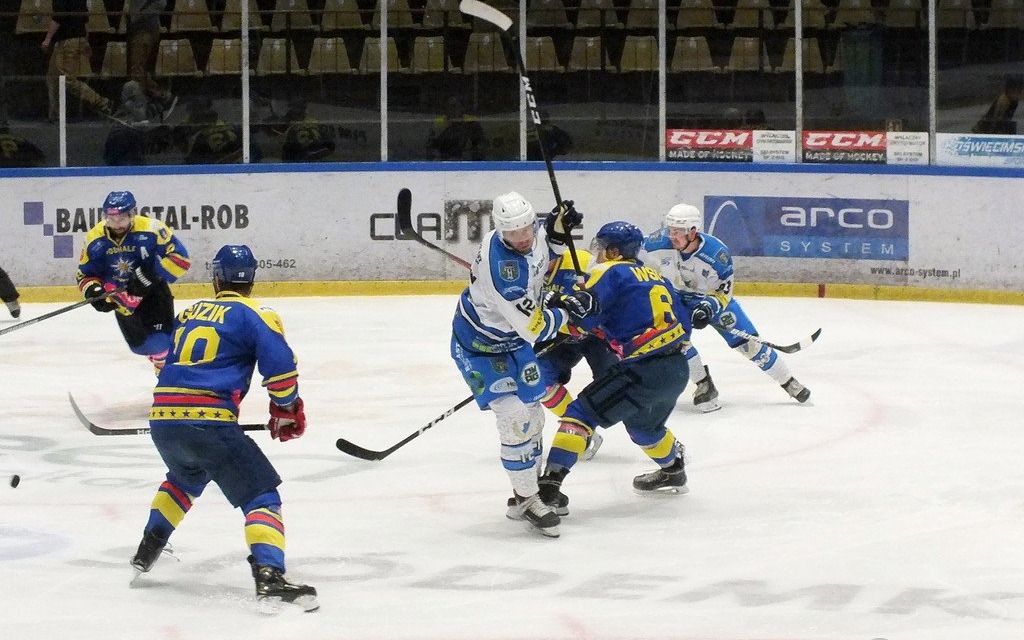 Re-Plast Unia zdobyła punkt w ostatnim meczu z udziałem kibiców przed wejściem obostrzeń