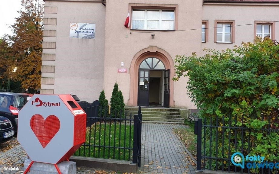 Patowa sytuacja w młodzieżowym domu kultury