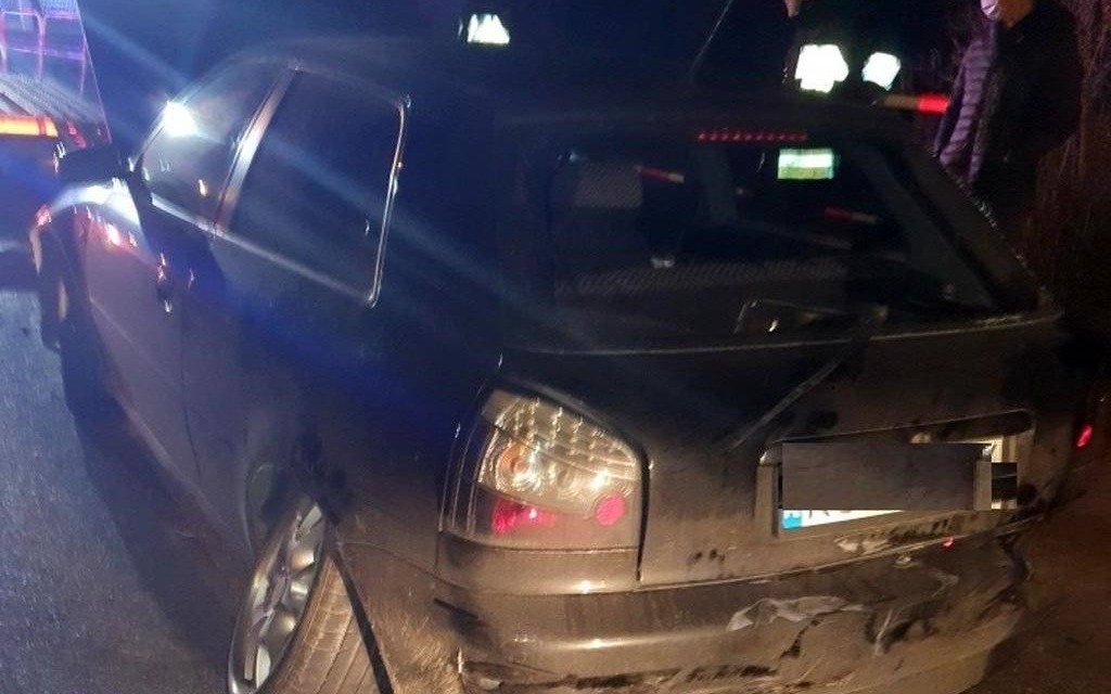 Roztrzaskał się na barierkach – FOTO