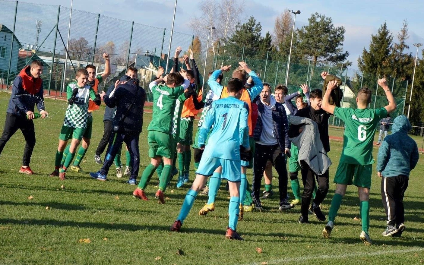 Juniorzy Iskry liderami II Ligi po rundzie jesiennej – FOTO