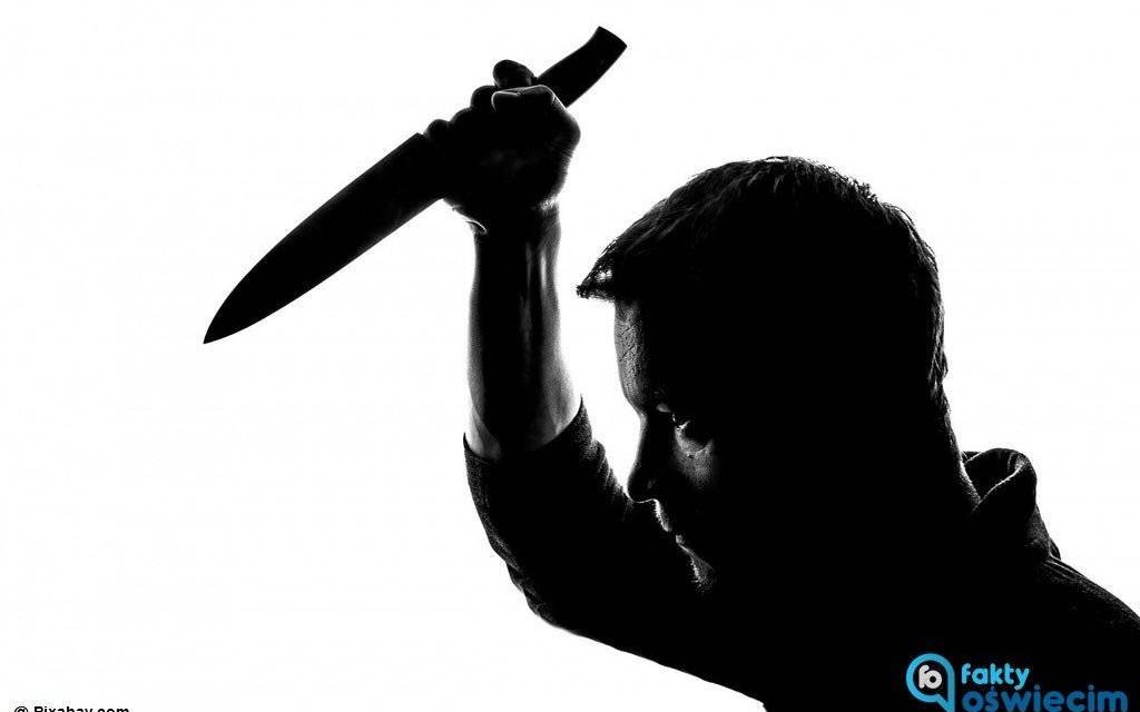 Nożownik zaatakował na stacji paliw