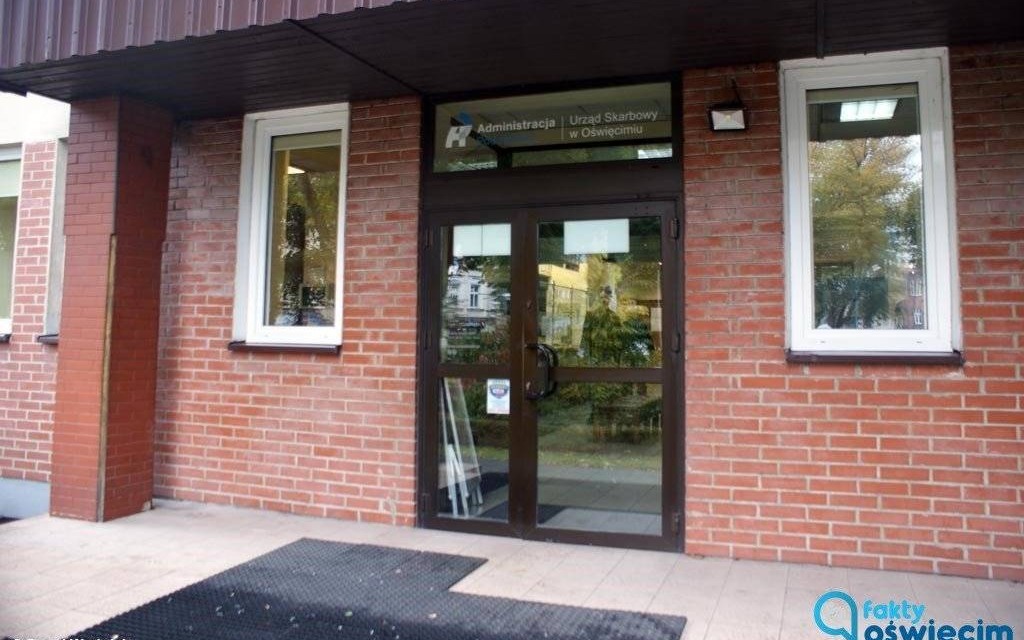 Umów wizytę w urzędzie skarbowym i ZUS
