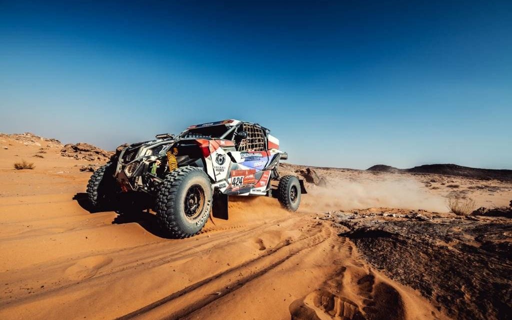 Marek Goczał i Rafał Marton na podium 9 etapu rajdu Dakar – FOTO