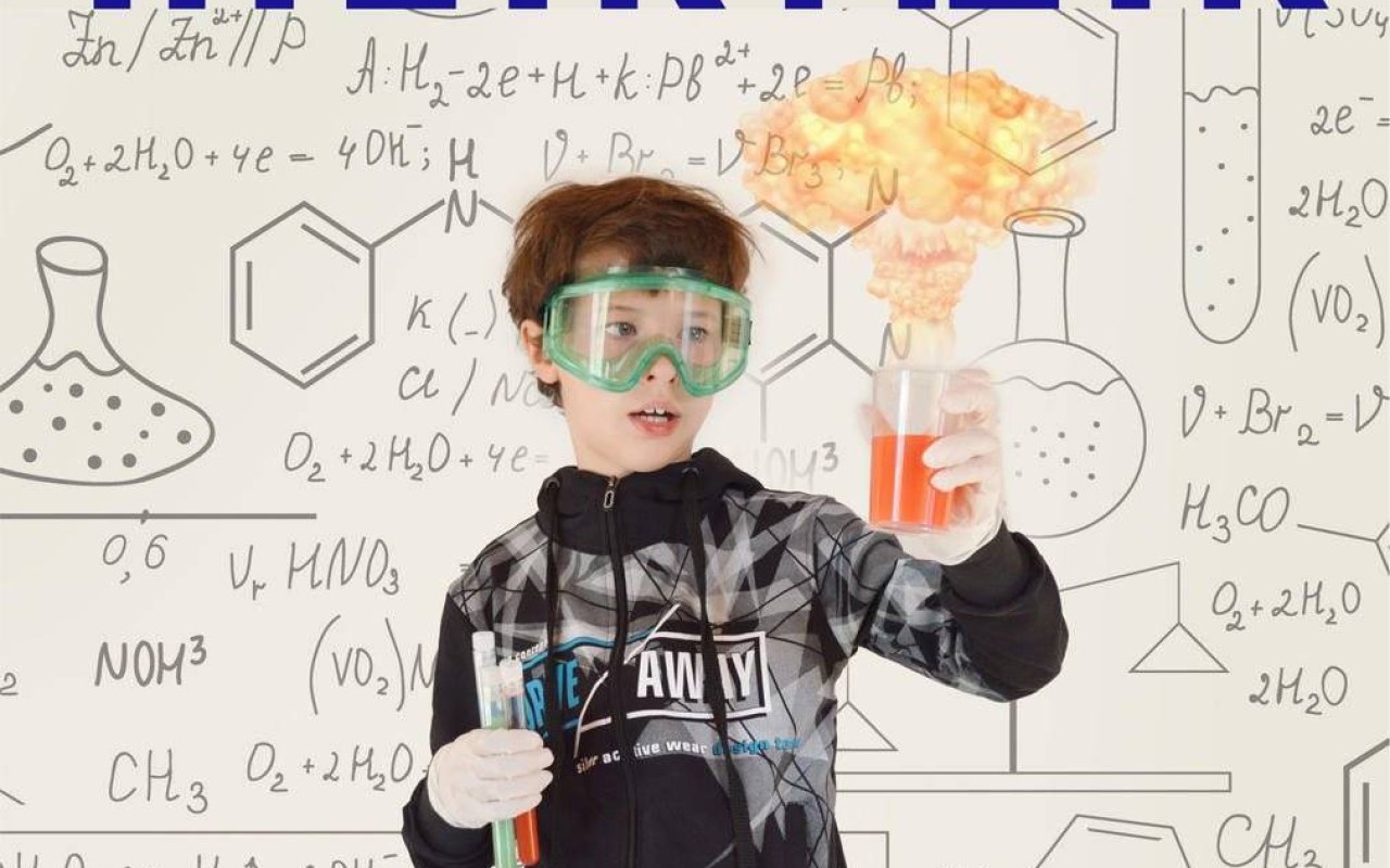 „Ryzyk-fizyk” – wykład w ramach Oświęcimskiego Uniwersytetu Dziecięcego