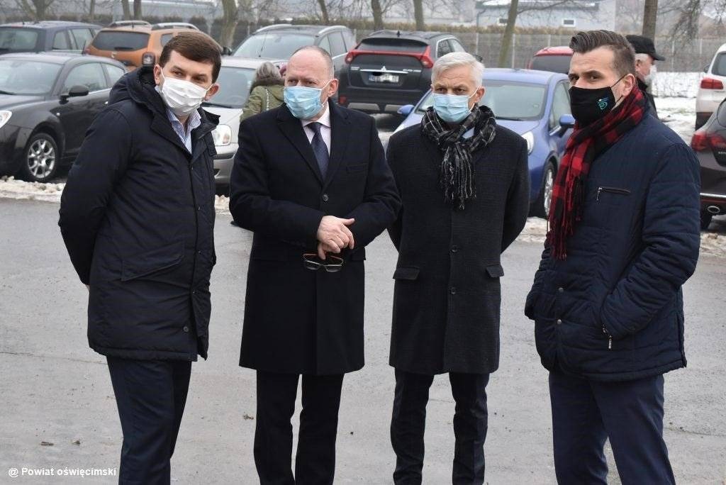 Gospodarska wizyta wojewody i posłów w szpitalu