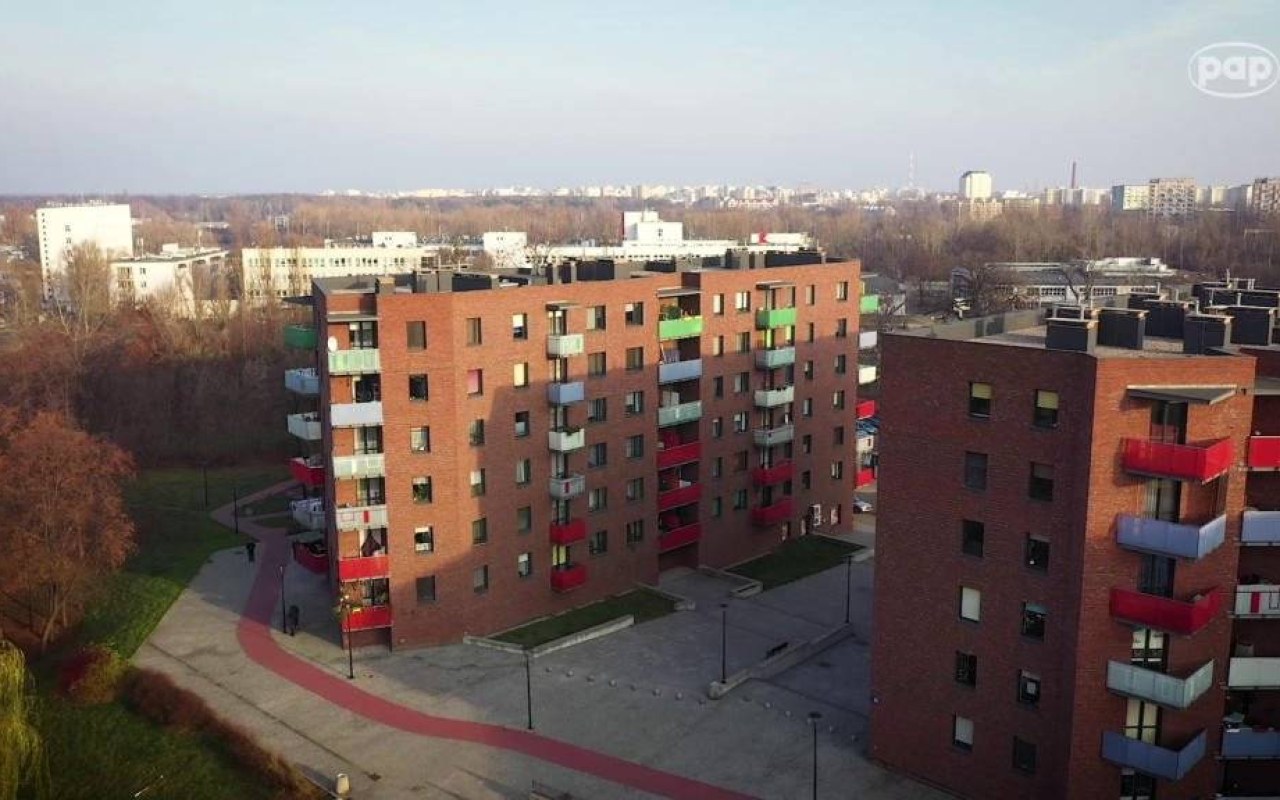 BGK: wsparcie nawet do 80 proc. kosztów budowy i modernizacji budynków komunalnych 