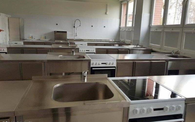Przyszli kucharze z Kopernika z nowym sprzętem – FOTO