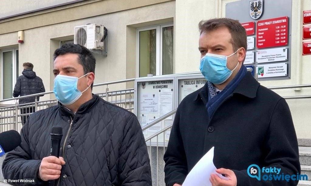 Bochenek: Media donoszą, że starostwo zapłaciło okup – FILM