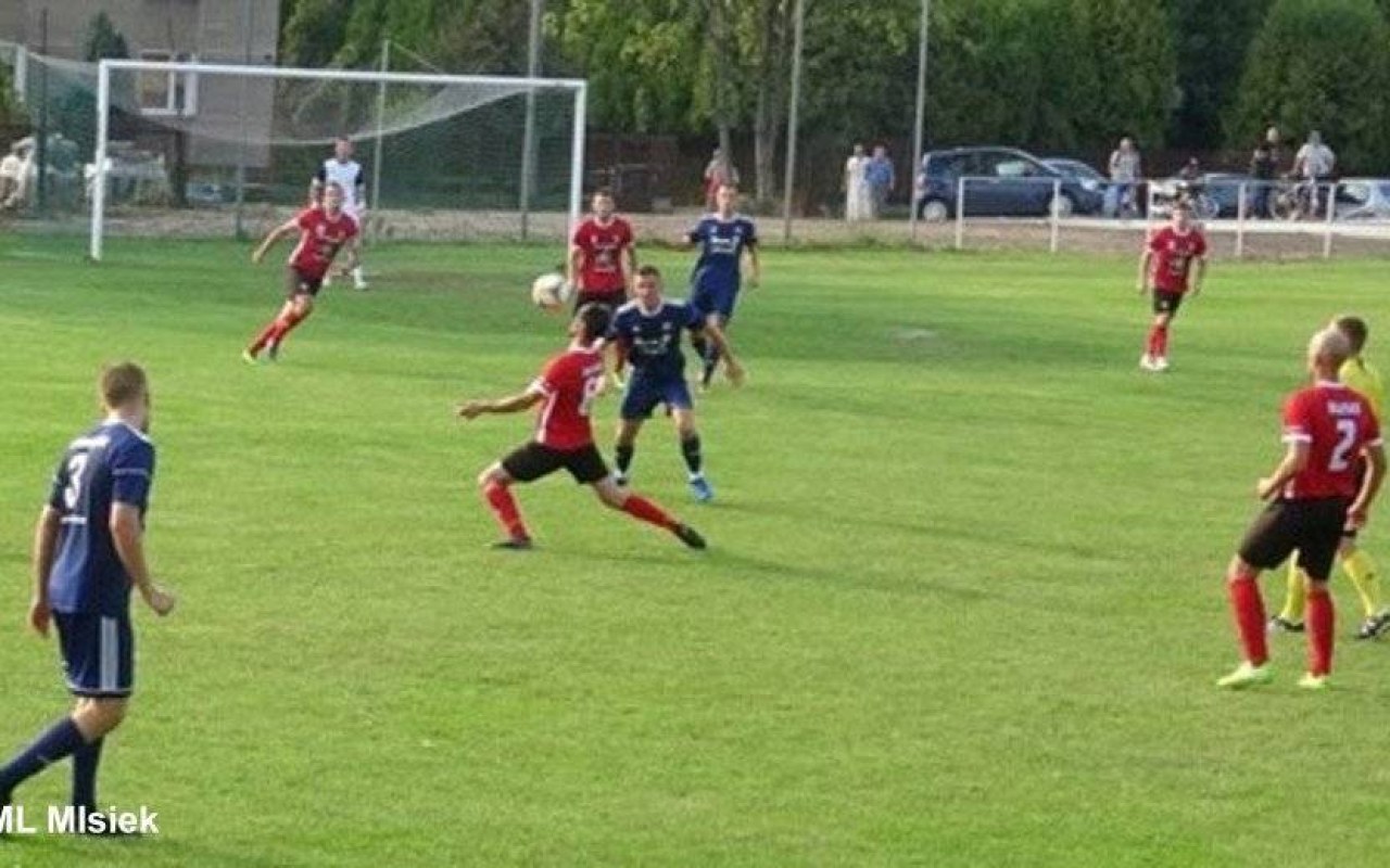 LKS Rajsko nadrobił zaległości z trzema punktami