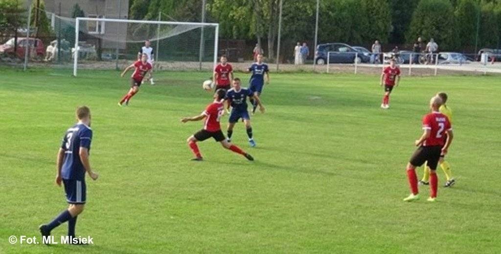 LKS Rajsko nadrobił zaległości z trzema punktami