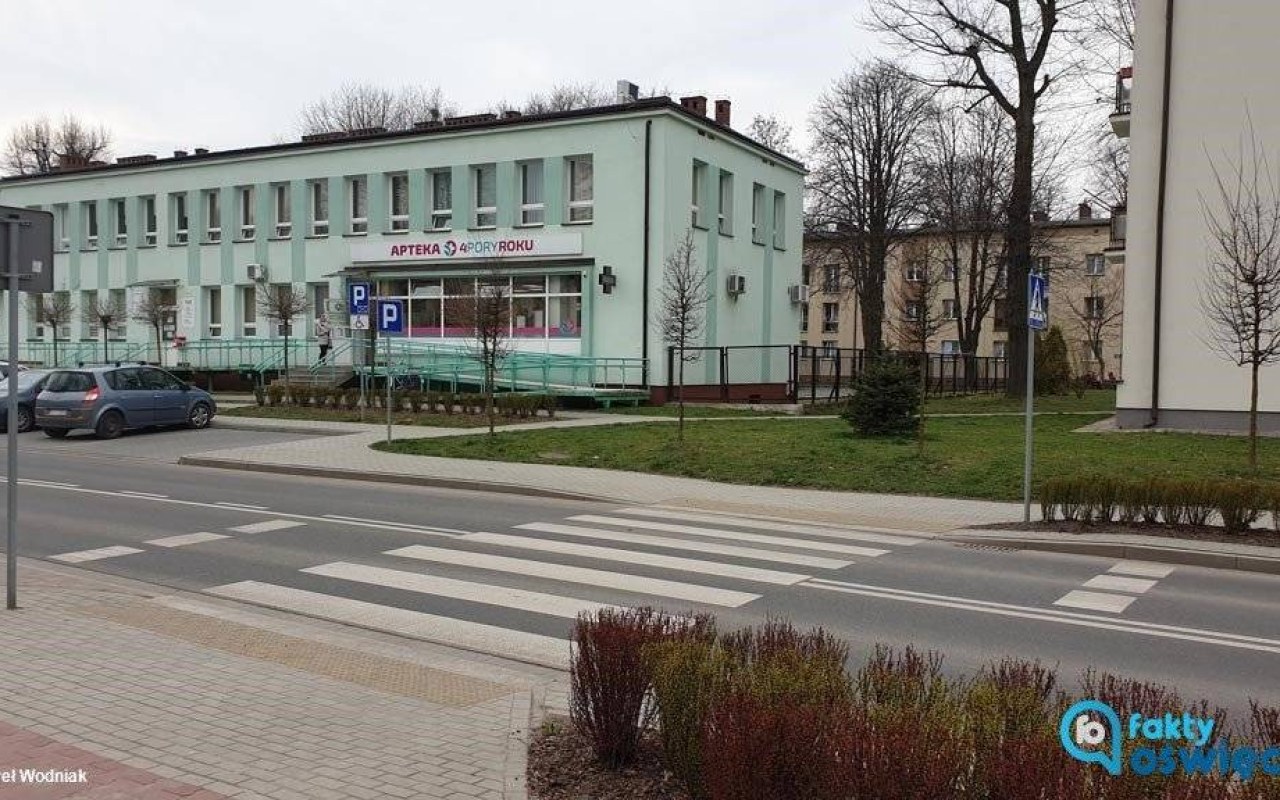 Trzylatek wyszedł z domu. Chciał odwiedzić babcię