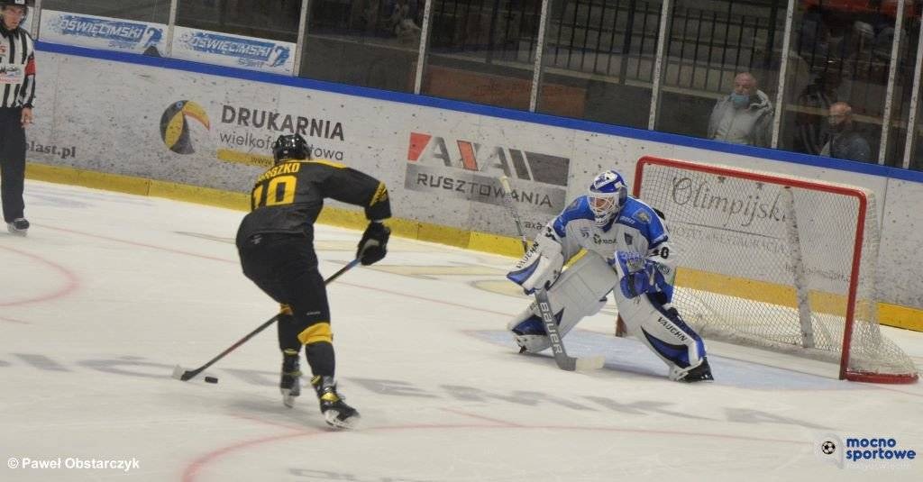 Claurke Saunders nadal zawodnikiem Re-Plastu Unii