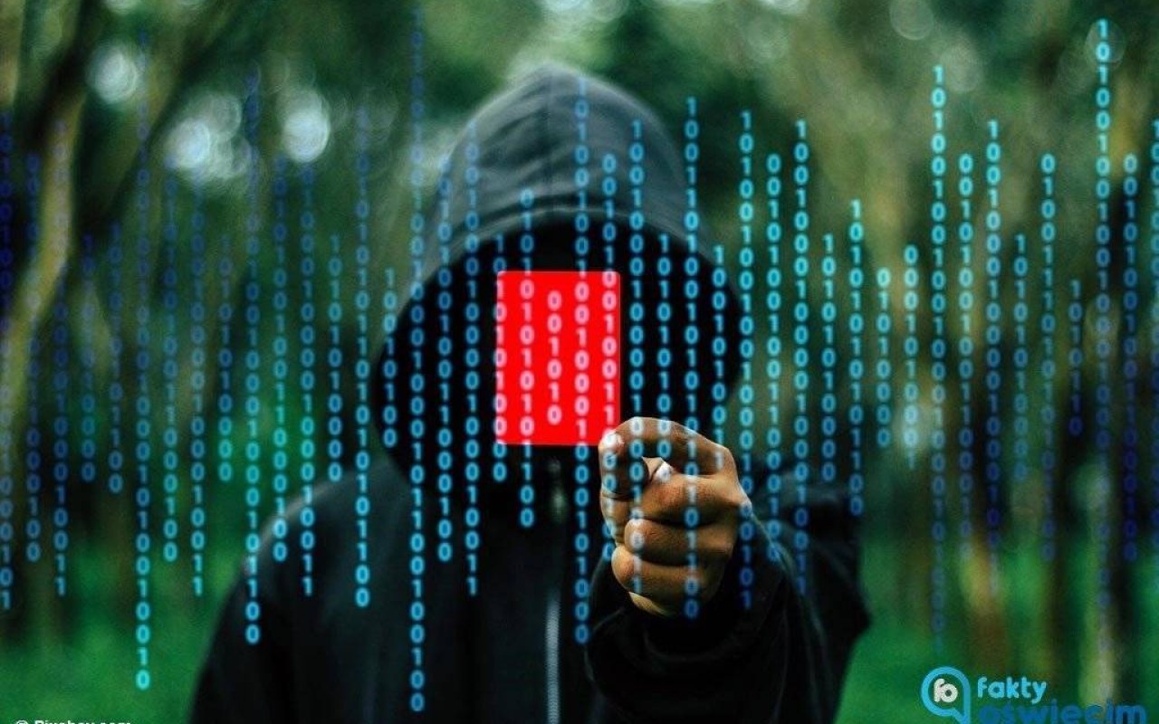 Haker okradł konto 21-latka