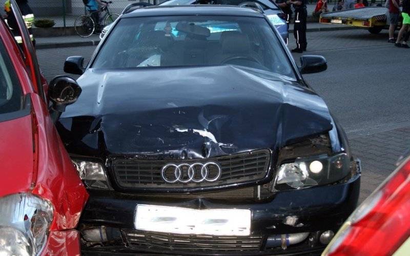 Zderzenie fiata i audi. Ranna 15-latka – FOTO