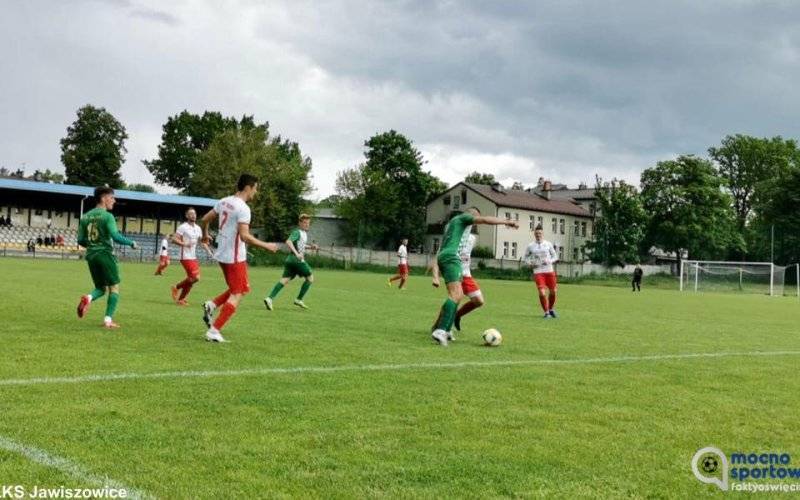 LKS Jawiszowice wygrał w Trzebini 2:1, ale mógł wyżej – FILM
