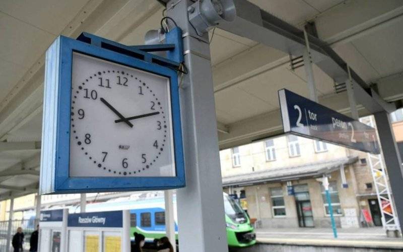 PKP Intercity: bez limitów zajętości oraz bez rezerwacji miejsc siedzących