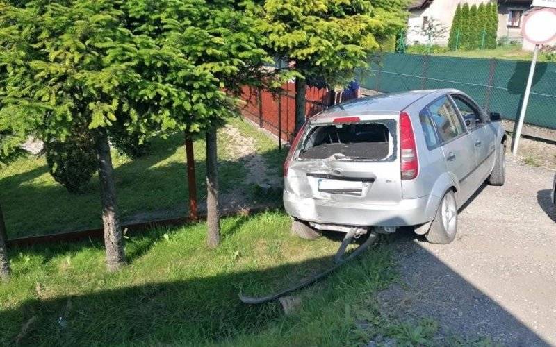 Poniedziałek obfitował w zdarzenia drogowe – FOTO