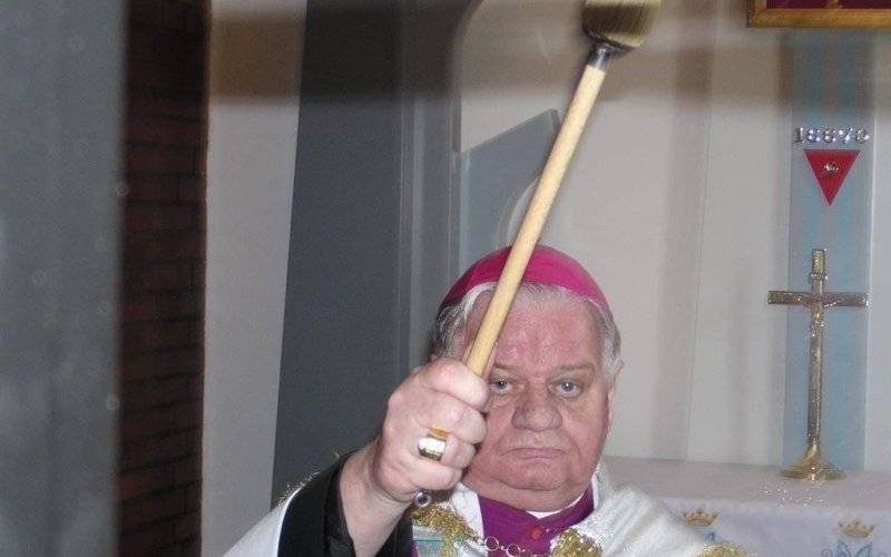 Biskup Rakoczy stracił tytuł Honorowego Obywatela Oświęcimia